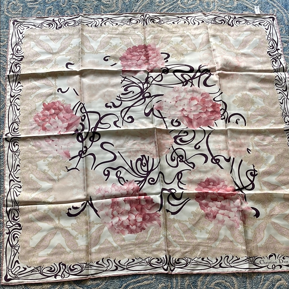 Christian Dior 90s hydrangea scarf 100% silk 33X34 inches